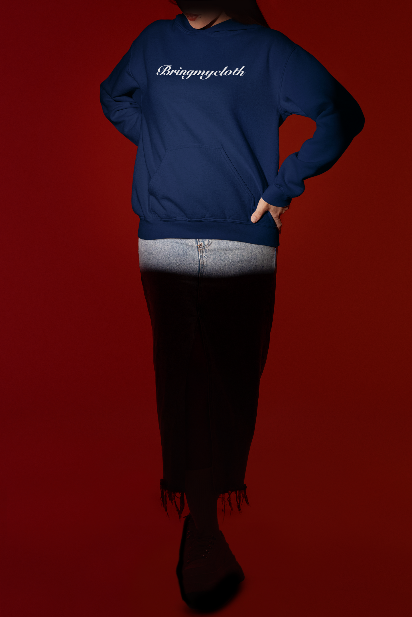 BE STRONG HOODED SWEATSHIRT